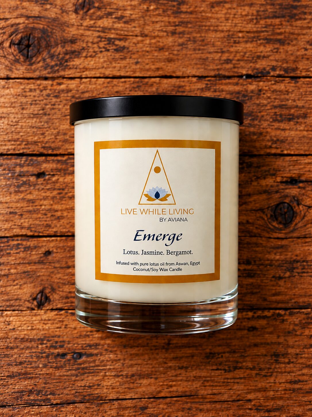Emerge coconut-soy candle – Lotus, Jasmine & Bergamot – Live While Living by Aviana.